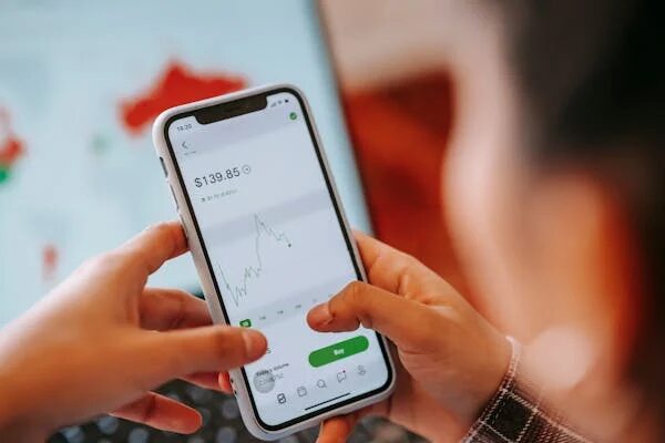 Thryvon Bolt App Review