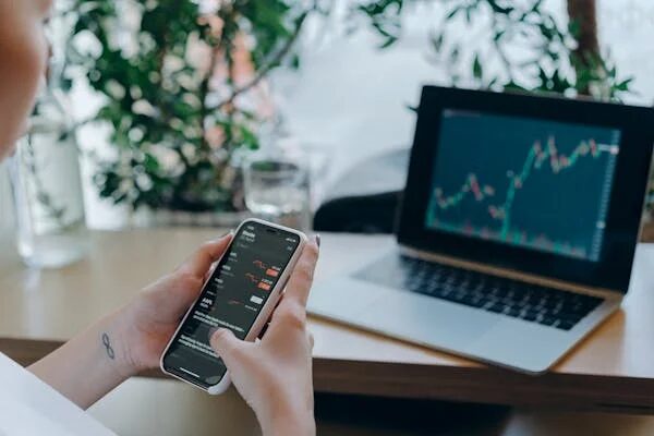 CryptoUP Review